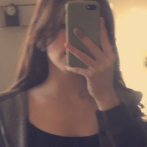 Meet your Posher, Hailey